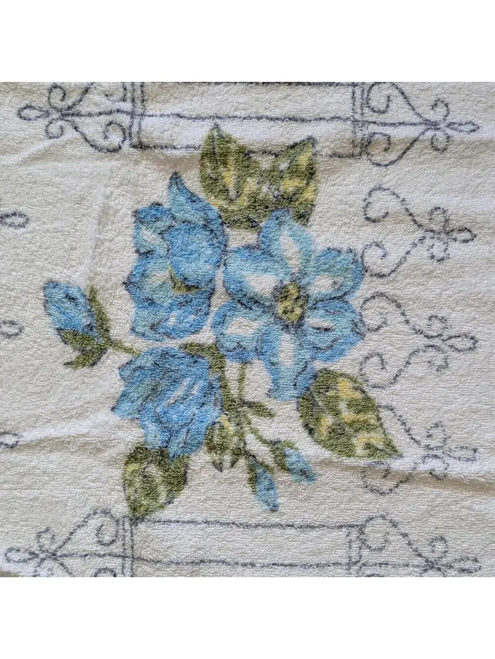 Vintage Bath Towel with Blue Floral Pattern